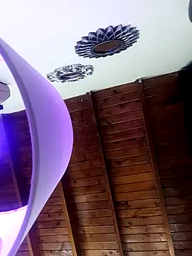 Snapshot of Mia_ross16 chatting on 01.12.25 Mia ross16 online show from 01.12.25