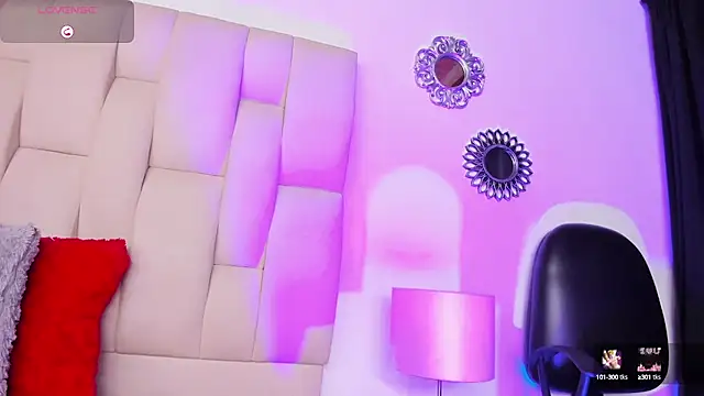 Snapshot of Mia_ross16 chatting on 01.19.25 Mia ross16 online show from 01.19.25