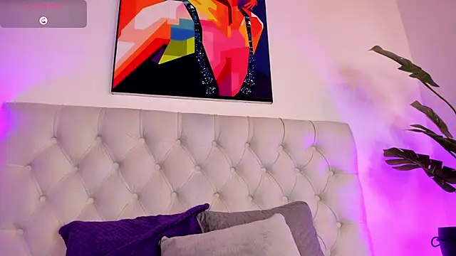 Snapshot of Mia_ross16 chatting on 02.01.25 Mia ross16 online show from 02.01.25