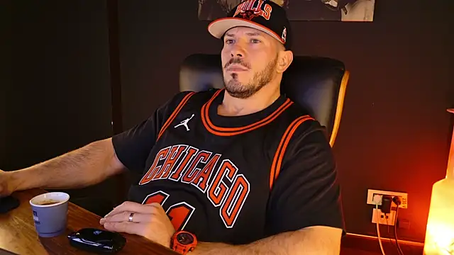 AngeloEric online show from 12.22.25