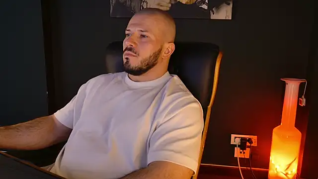 AngeloEric online show from 02.10.26