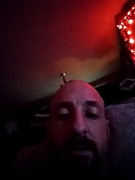 Snapshot of armdy371 chatting on 12.15.25 armdy371 online show from 12.15.25