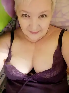 Snapshot of ForgetMeNot50 chatting on 12.09.24 ForgetMeNot50 online show from 12.09.24