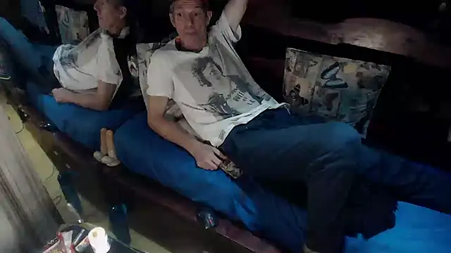 laye19 online show from 11.06.25