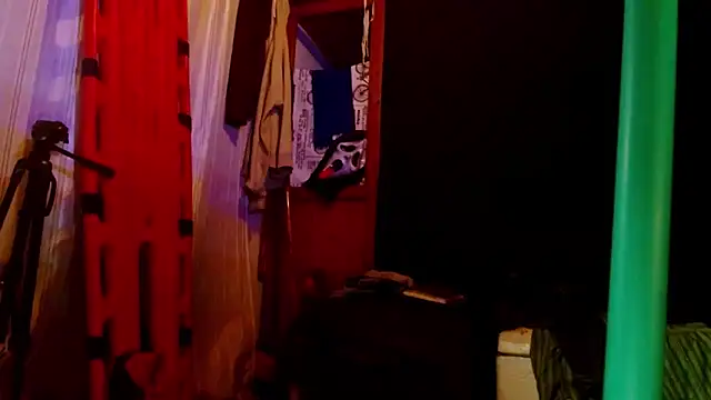 laye19 online show from 05.23.26