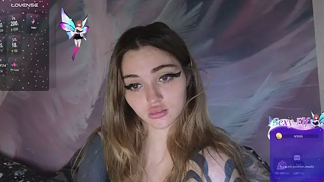 Snapshot of Coralie20_ chatting on 01.25.25 Coralie20 online show from 01.25.25