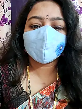 neelu-hoty online show from 01.06.25