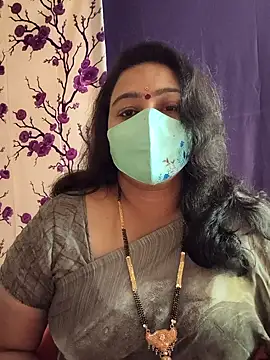 neelu-hoty online show from 01.12.25