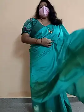 neelu-hoty online show from 02.09.25