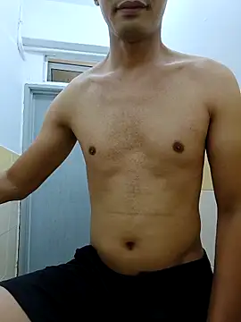 Snapshot of LAN69XXXX chatting on 11.26.25 LAN69XXXX online show from 11.26.25