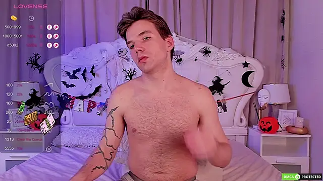 ArthurWhitee online show from 10.17.25