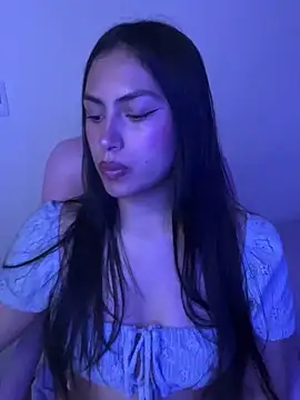 Snapshot of _Danaa chatting on 03.14.25 Danaa online show from 03.14.25