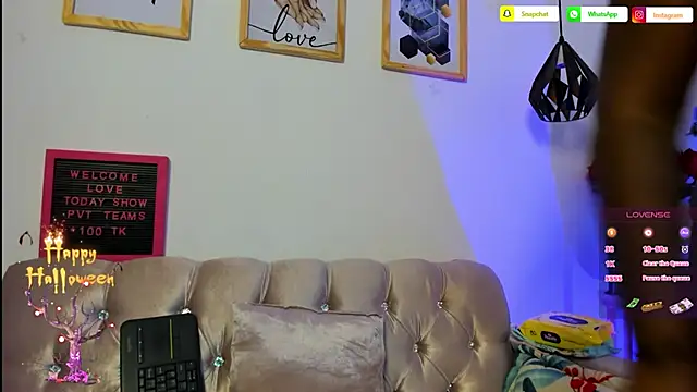 alanavega11 online show from 10.04.25