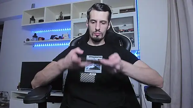 ToddClaytonn online show from 10.31.25