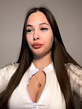 Snapshot of EricaWalls chatting on 10.19.25 EricaWalls online show from 10.19.25