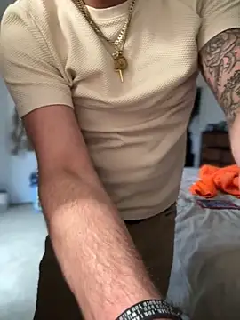 PeytonJohnn online show from 11.25.25