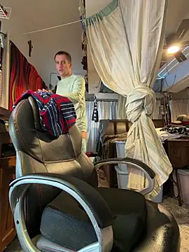 PeytonJohnn online show from 02.04.26