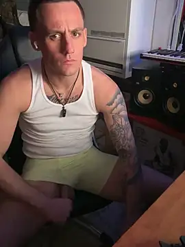 PeytonJohnn online show from 02.08.26