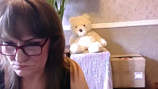 Snapshot of Manulyonok51 chatting on 10.24.25 Manulyonok51 online show from 10.24.25
