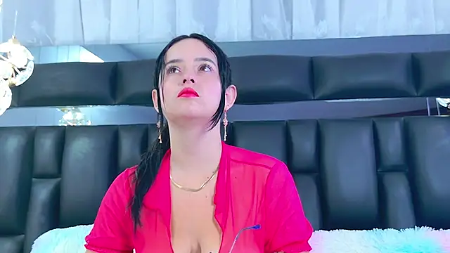 DahianaMoss online show from 10.19.25