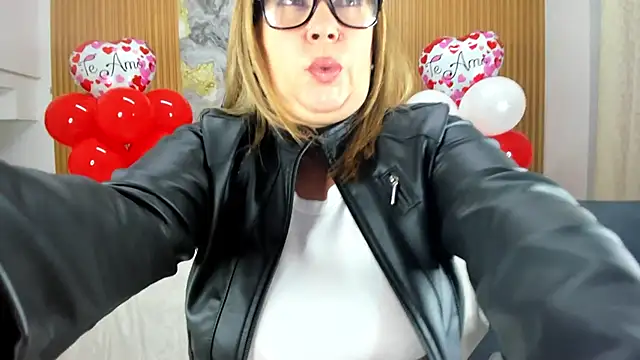 Danna topless online show from 02.17.25