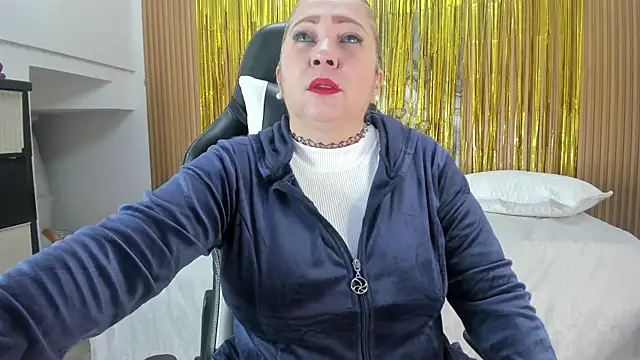 Danna topless online show from 10.17.25