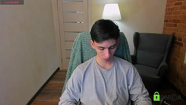 Snapshot of Ul_Tima chatting on 12.03.24 Ul Tima online show from 12.03.24