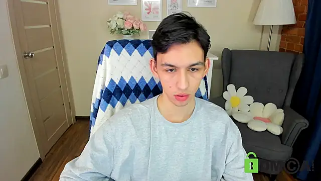 Snapshot of Ul_Tima chatting on 12.07.24 Ul Tima online show from 12.07.24