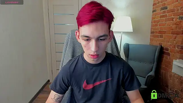 Snapshot of Ul_Tima chatting on 12.29.24 Ul Tima online show from 12.29.24