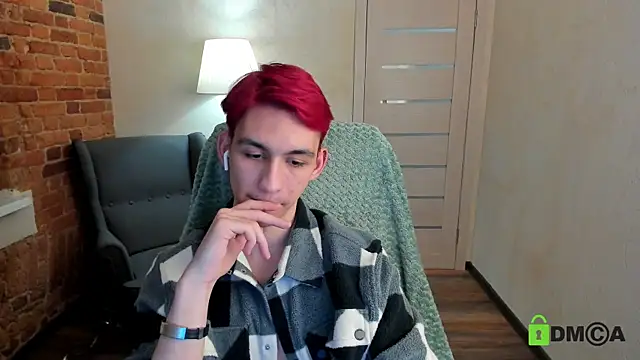 Snapshot of Ul_Tima chatting on 01.15.25 Ul Tima online show from 01.15.25