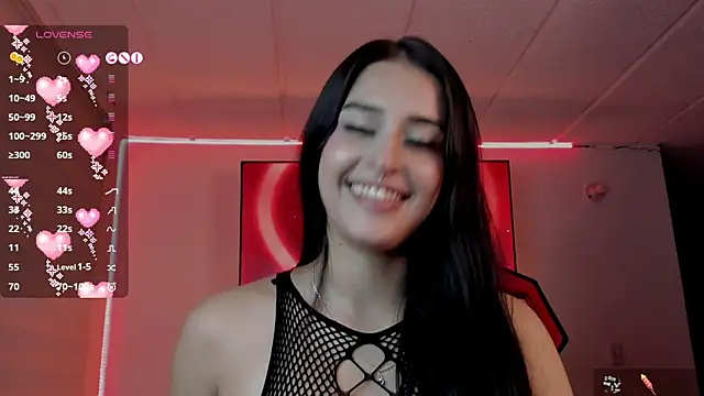 Charlotte greys online show from 11.19.25