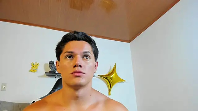 julian wallace online show from 11.18.25