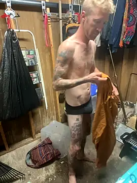 bentoverblonde online show from 10.03.25