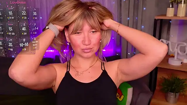 MilaBott online show from 03.14.25