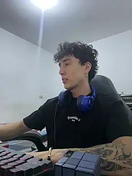 gojo satoru 18 online show from 01.14.26