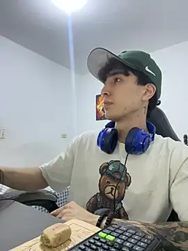 gojo satoru 18 online show from 03.24.26