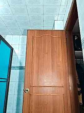 Snapshot of helena_smith chatting on 11.21.25 helena smith online show from 11.21.25