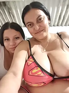 Snapshot of Horny-Mommy-Dirty chatting on 09.27.25 Horny-Mommy-Dirty online show from 09.27.25