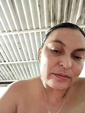 Snapshot of Horny-Mommy-Dirty chatting on 10.12.25 Horny-Mommy-Dirty online show from 10.12.25