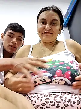 Snapshot of Horny-Mommy-Dirty chatting on 02.04.26 Horny-Mommy-Dirty online show from 02.04.26