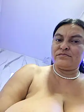 Snapshot of Horny-Mommy-Dirty chatting on 03.03.26 Horny-Mommy-Dirty online show from 03.03.26