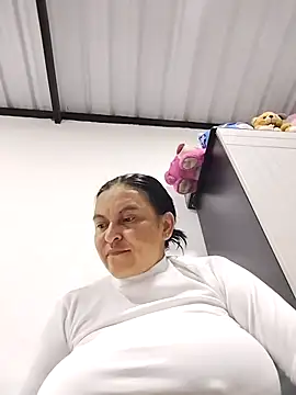 Horny-Mommy-Dirty online show from 03.30.26