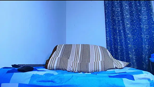 Thomass00 online show from 03.30.26