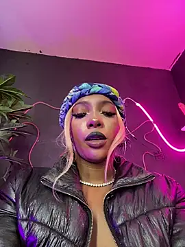 TIFFANYYSTAR online show from 10.01.25