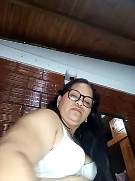 Snapshot of Sikiu_40 chatting on 02.04.25 Sikiu 40 online show from 02.04.25