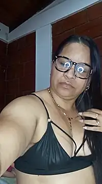 Snapshot of Sikiu_40 chatting on 02.18.25 Sikiu 40 online show from 02.18.25