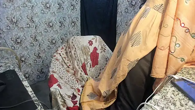 Snapshot of aarjulove chatting on 03.12.25 aarjulove online show from 03.12.25