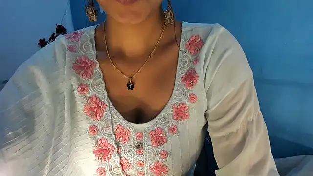 aarjulove online show from 04.11.26