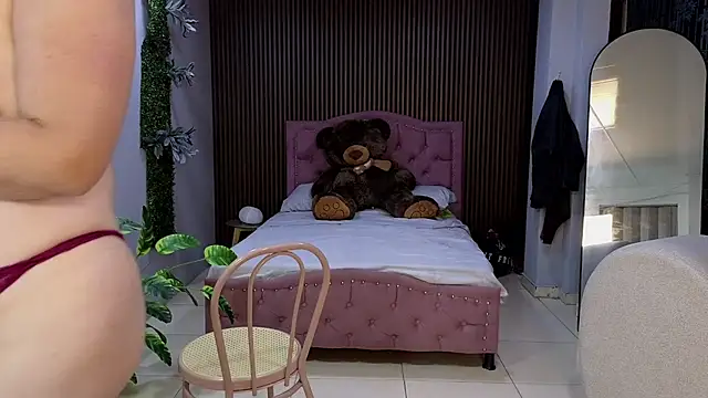 camil milfdream online show from 03.30.26