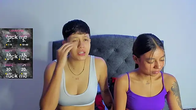 violet casper  online show from 02.04.25